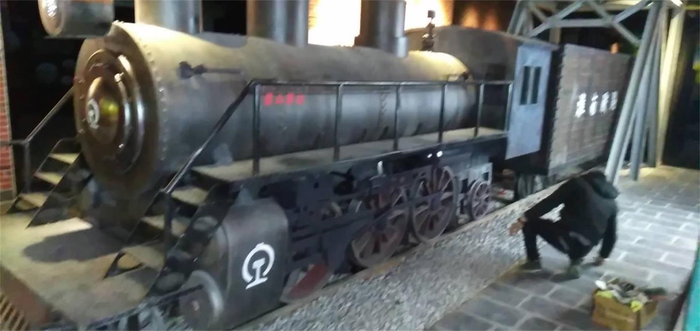 普兰县蒸汽火车模型